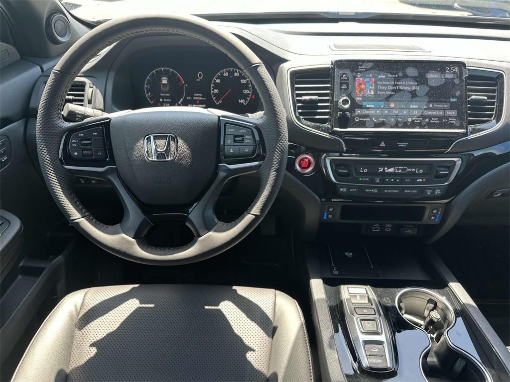 new 2025 Honda Ridgeline car, priced at $48,655