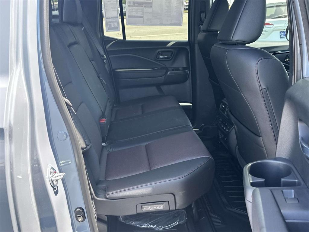 new 2025 Honda Ridgeline car, priced at $48,655