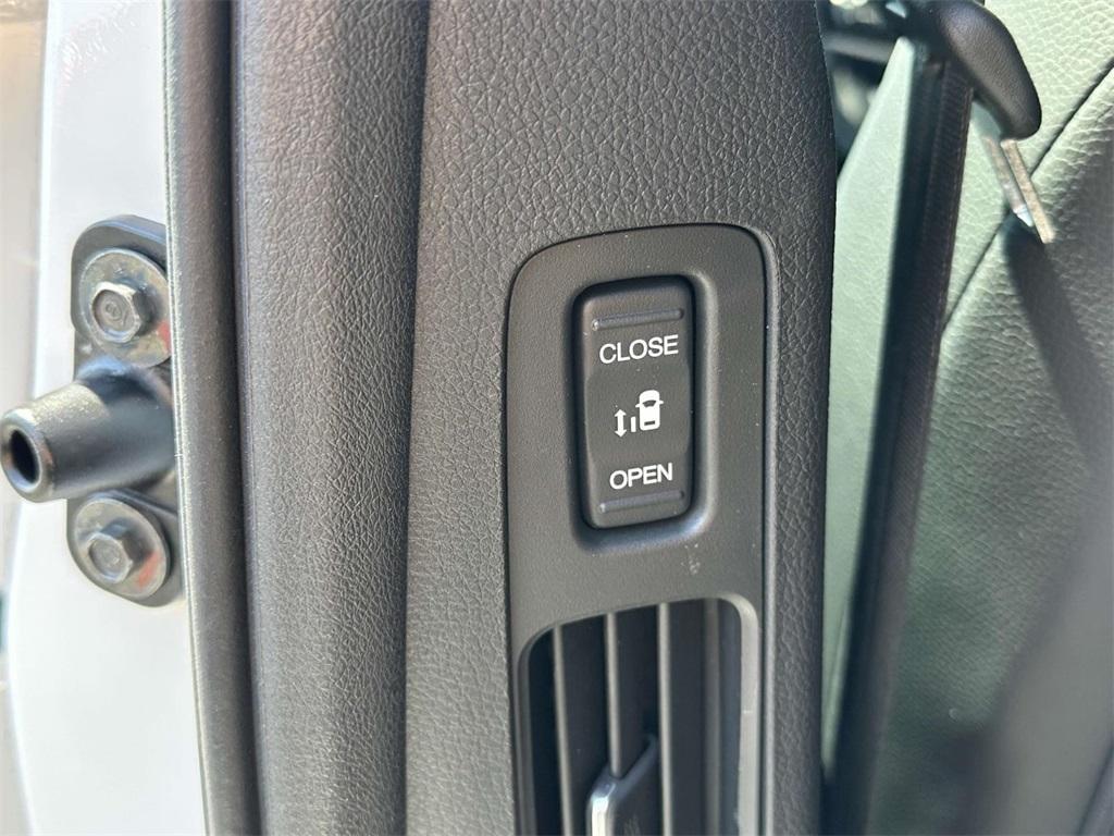 new 2025 Honda Odyssey car, priced at $53,085