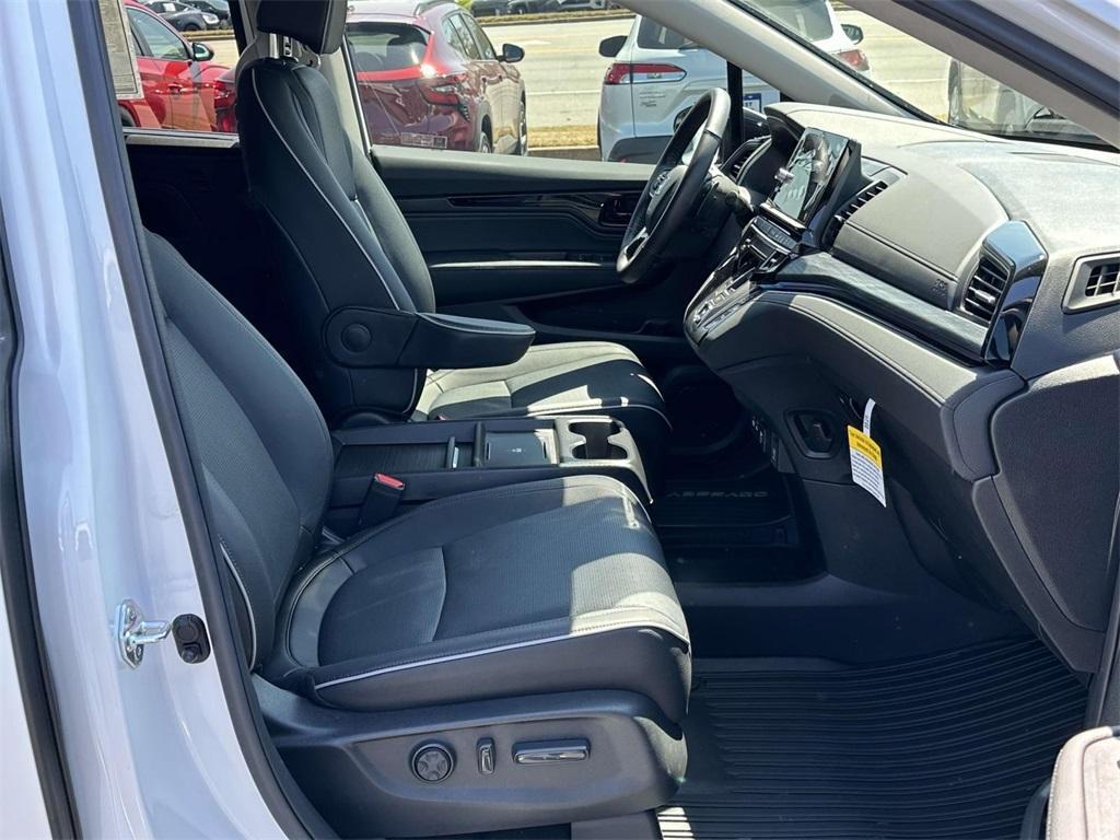 new 2025 Honda Odyssey car, priced at $53,085