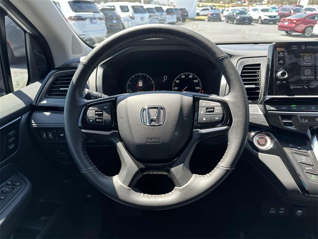 new 2025 Honda Odyssey car, priced at $53,085