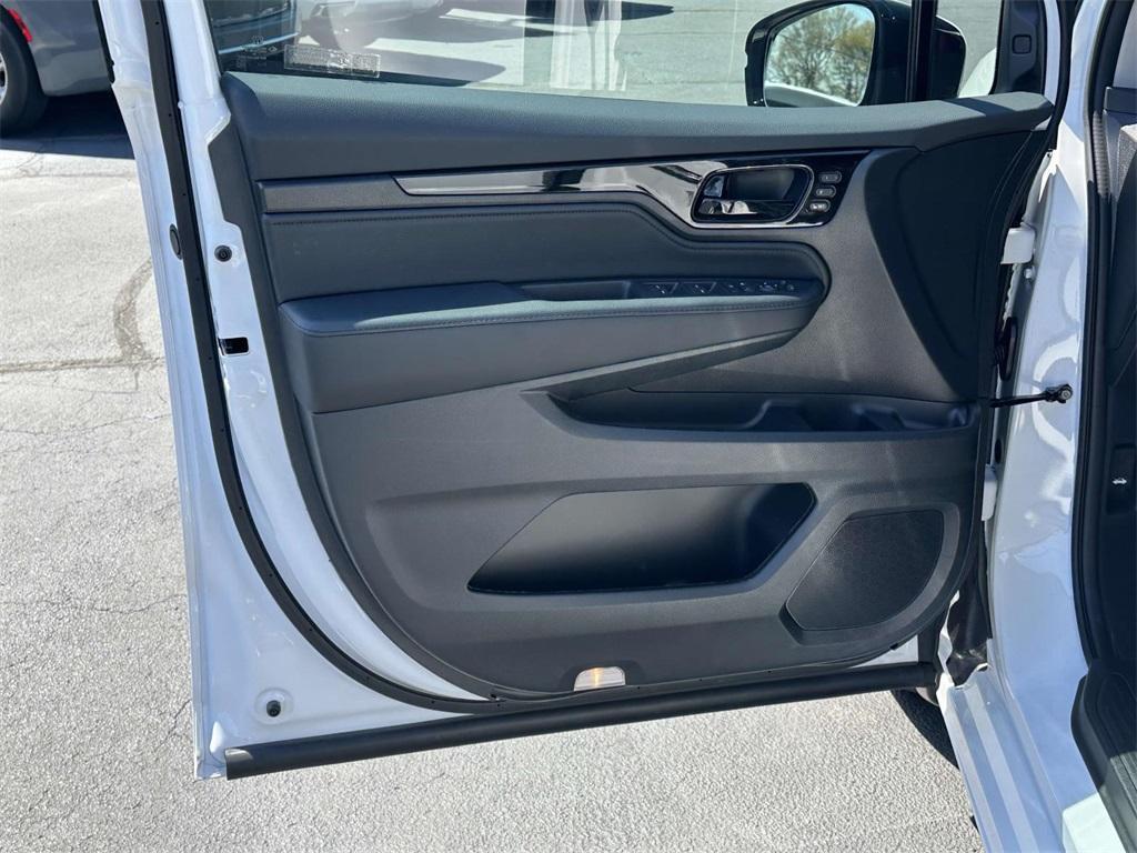 new 2025 Honda Odyssey car, priced at $53,085