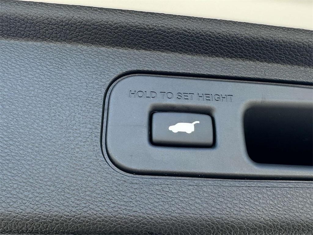 new 2025 Honda Odyssey car, priced at $53,085