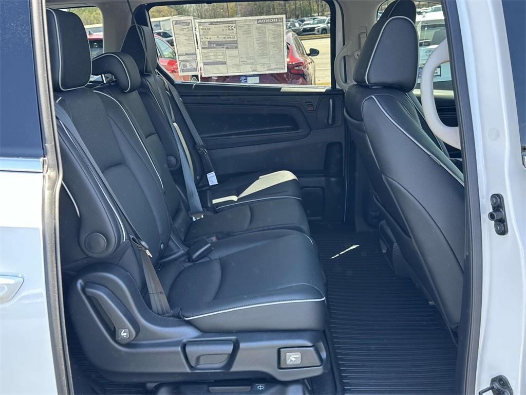 new 2025 Honda Odyssey car, priced at $53,085