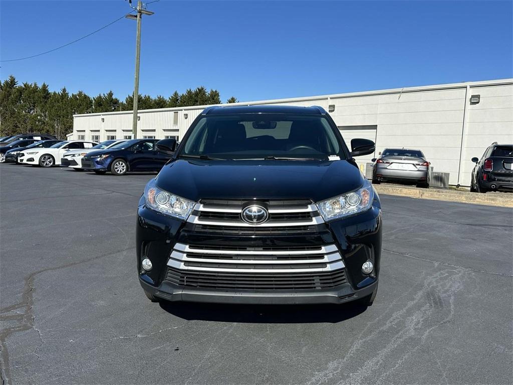 used 2019 Toyota Highlander car, priced at $26,783