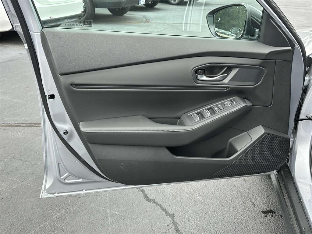 new 2025 Honda Accord Hybrid car, priced at $33,761