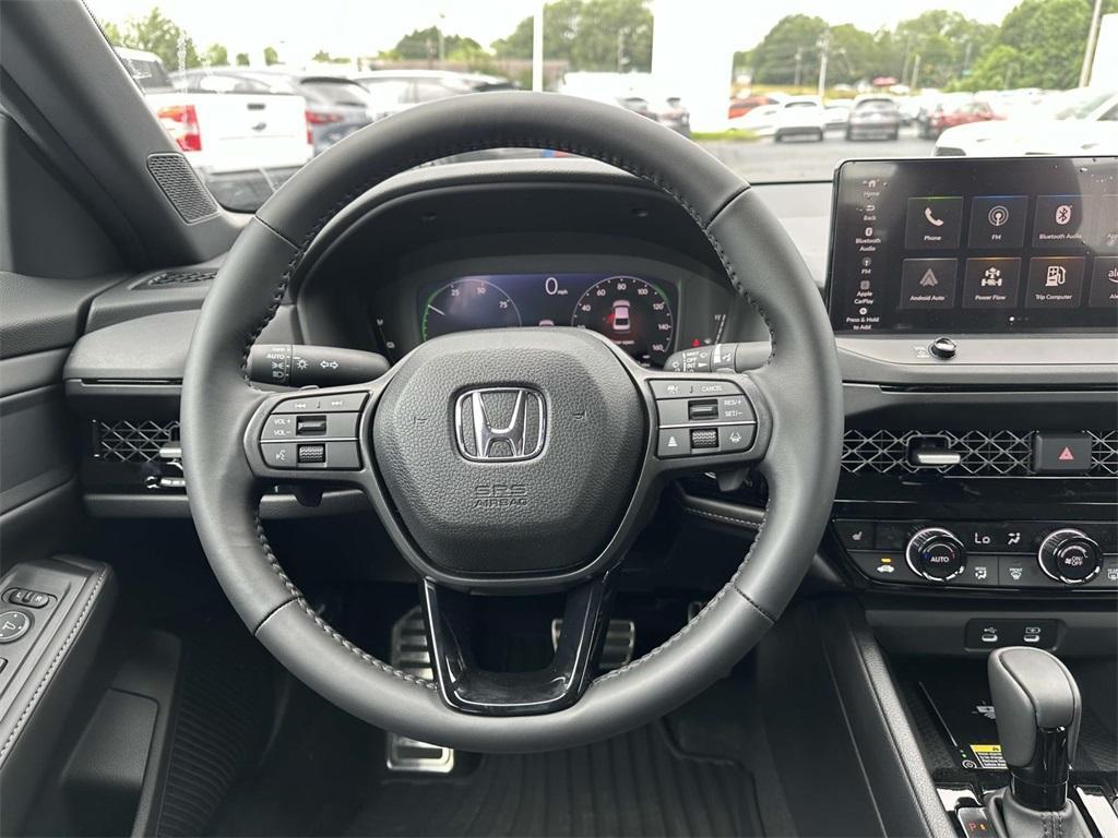 new 2025 Honda Accord Hybrid car, priced at $33,761