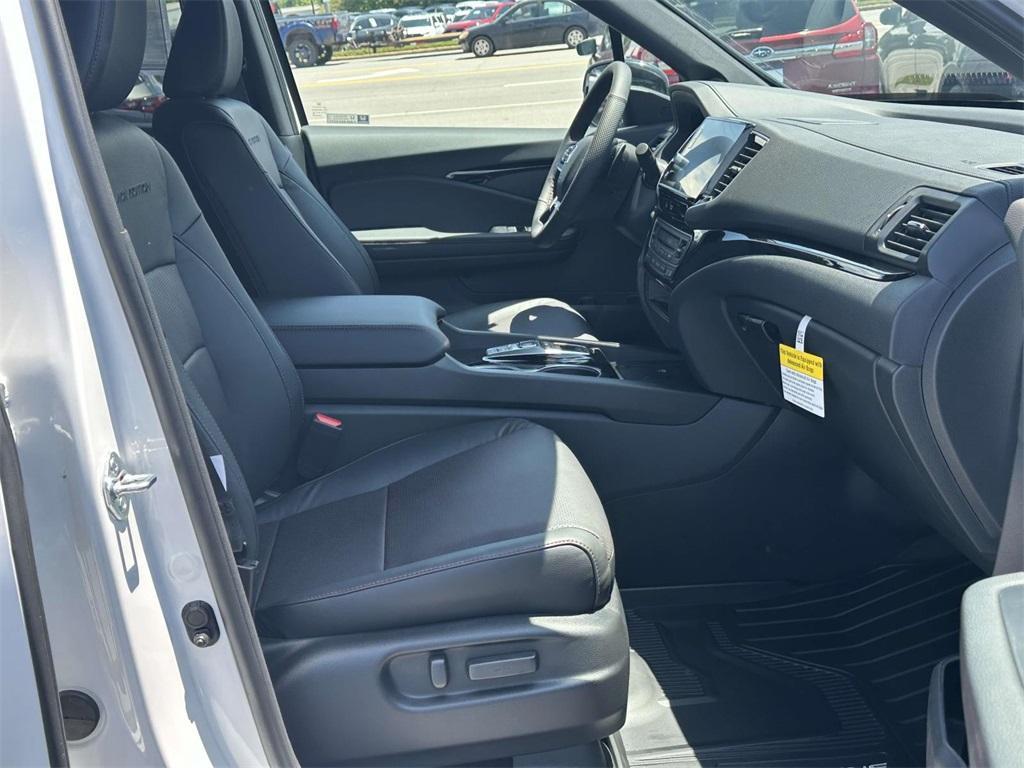 new 2025 Honda Ridgeline car, priced at $48,905