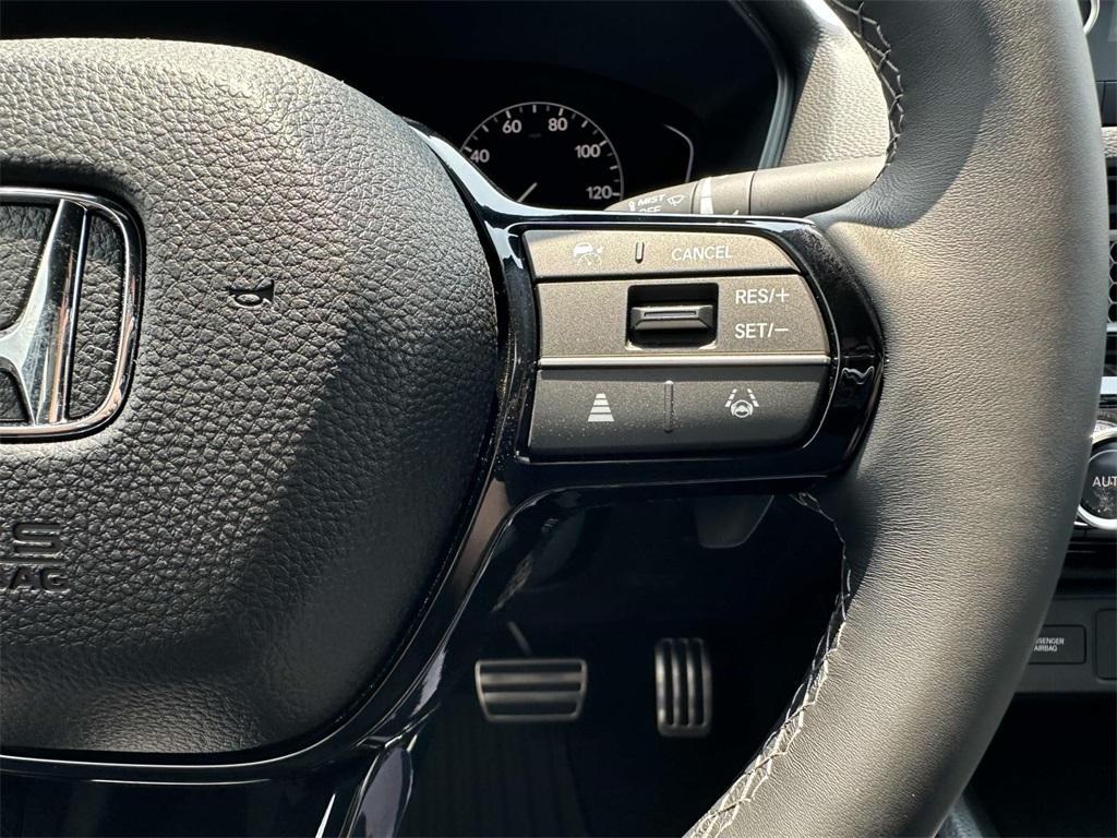 new 2025 Honda Civic Hybrid car, priced at $30,555