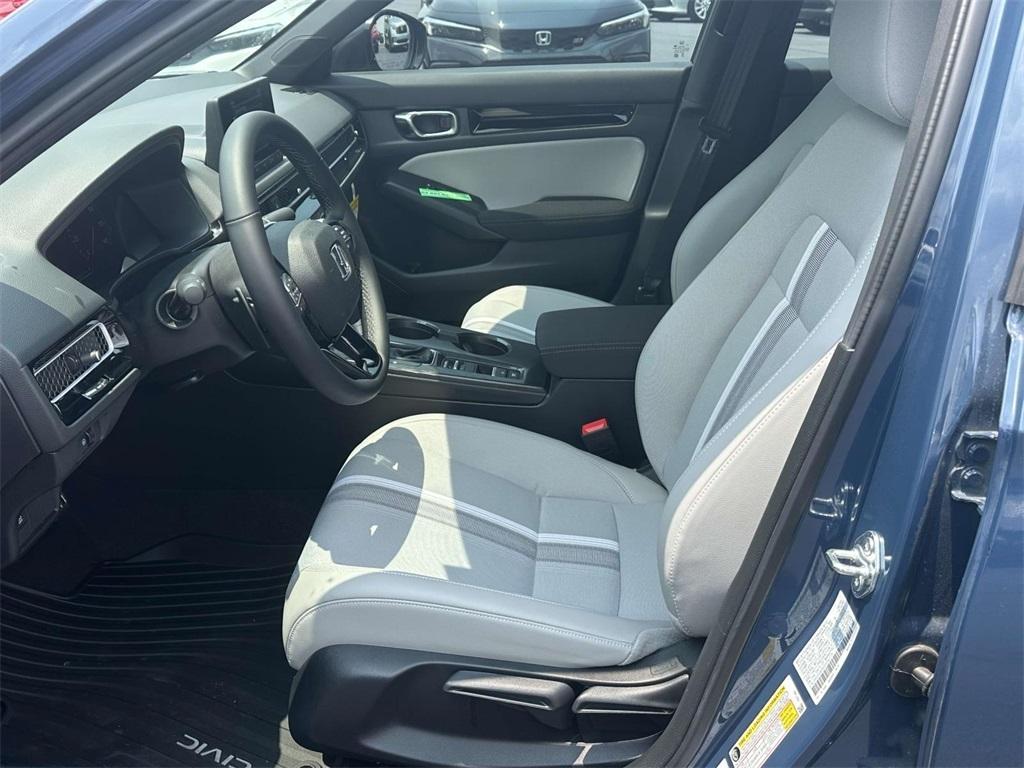 new 2025 Honda Civic Hybrid car, priced at $30,555