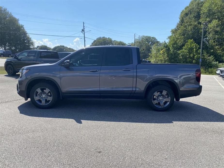 new 2025 Honda Ridgeline car, priced at $45,989