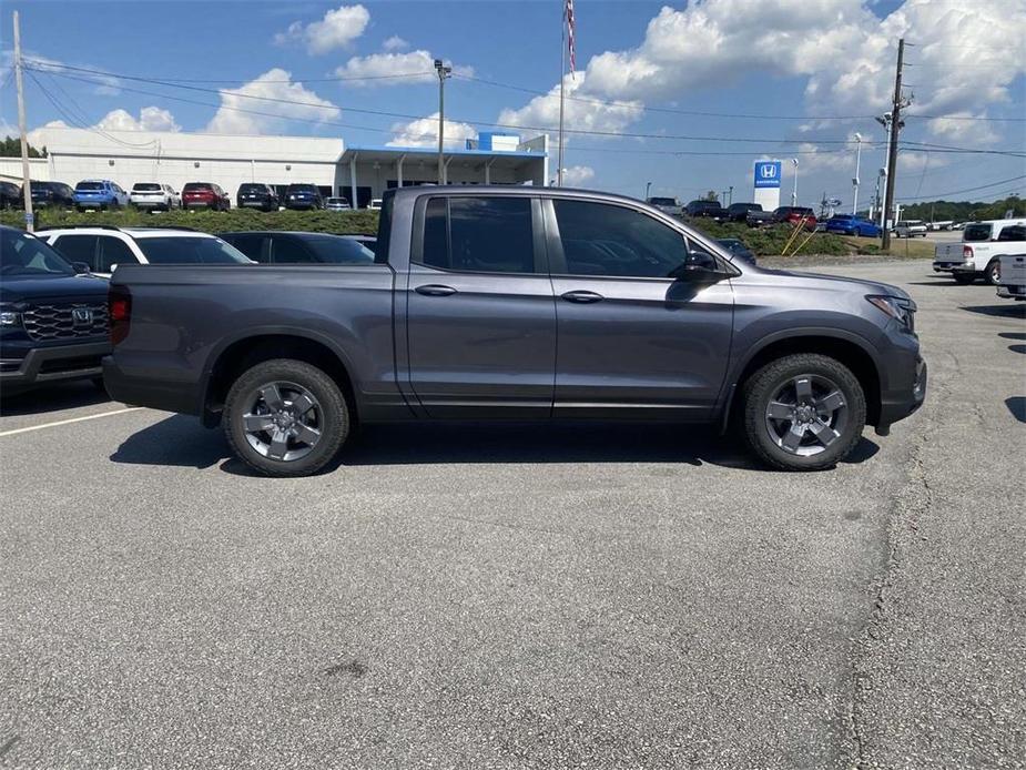 new 2025 Honda Ridgeline car, priced at $45,989