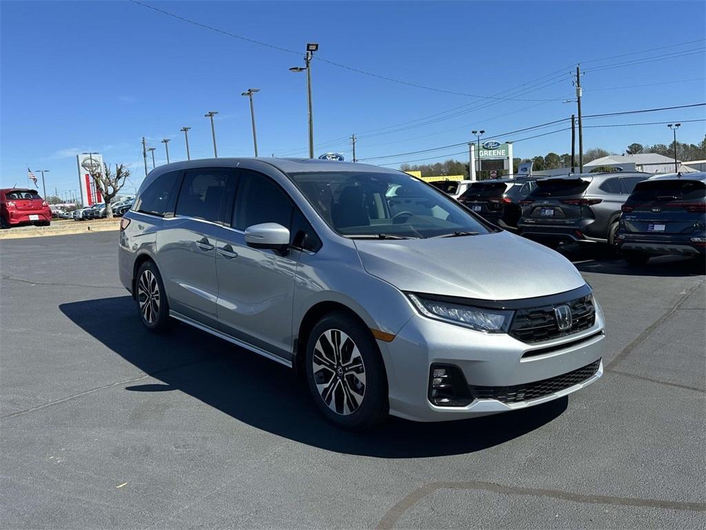 new 2025 Honda Odyssey car, priced at $51,000