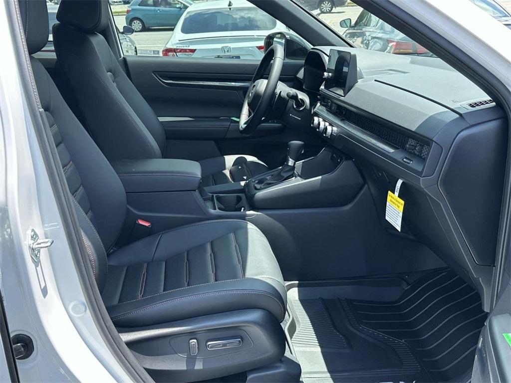 new 2026 Honda CR-V Hybrid car