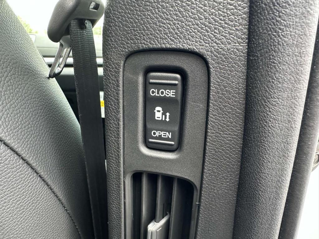 new 2025 Honda Odyssey car, priced at $44,125