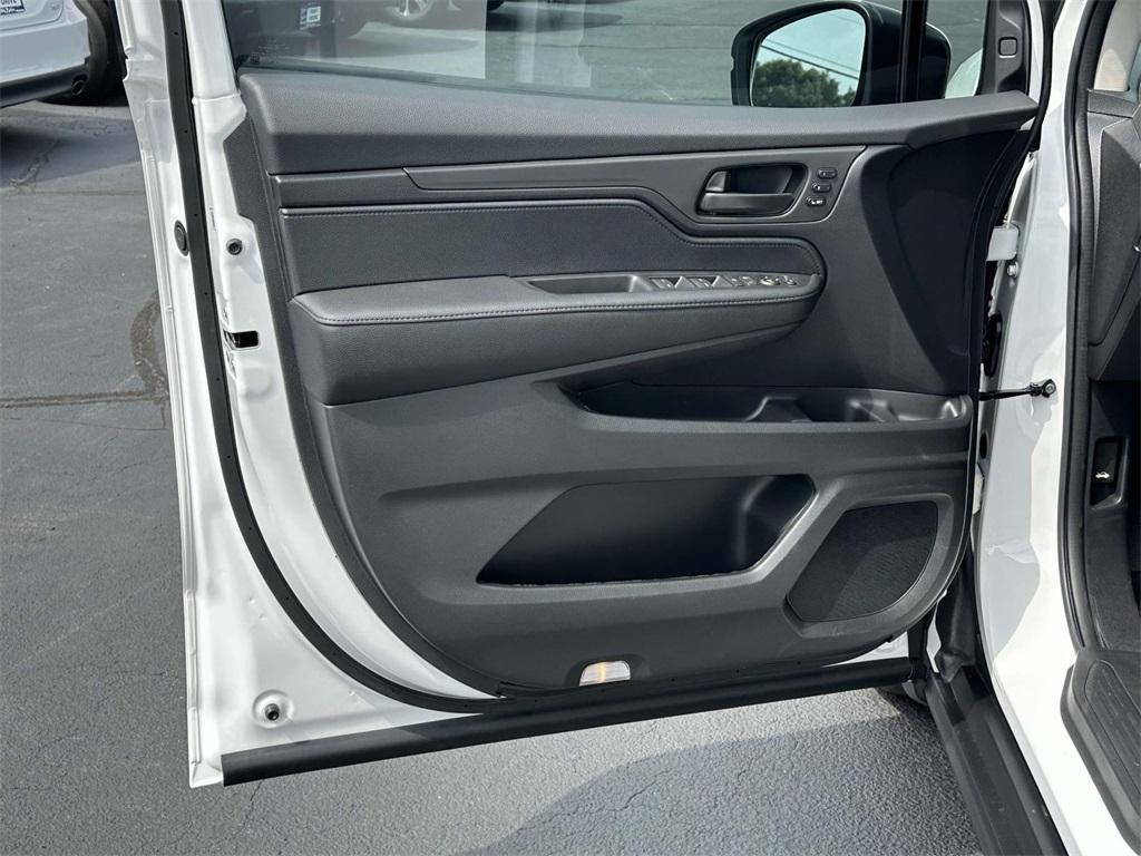 new 2025 Honda Odyssey car, priced at $42,360