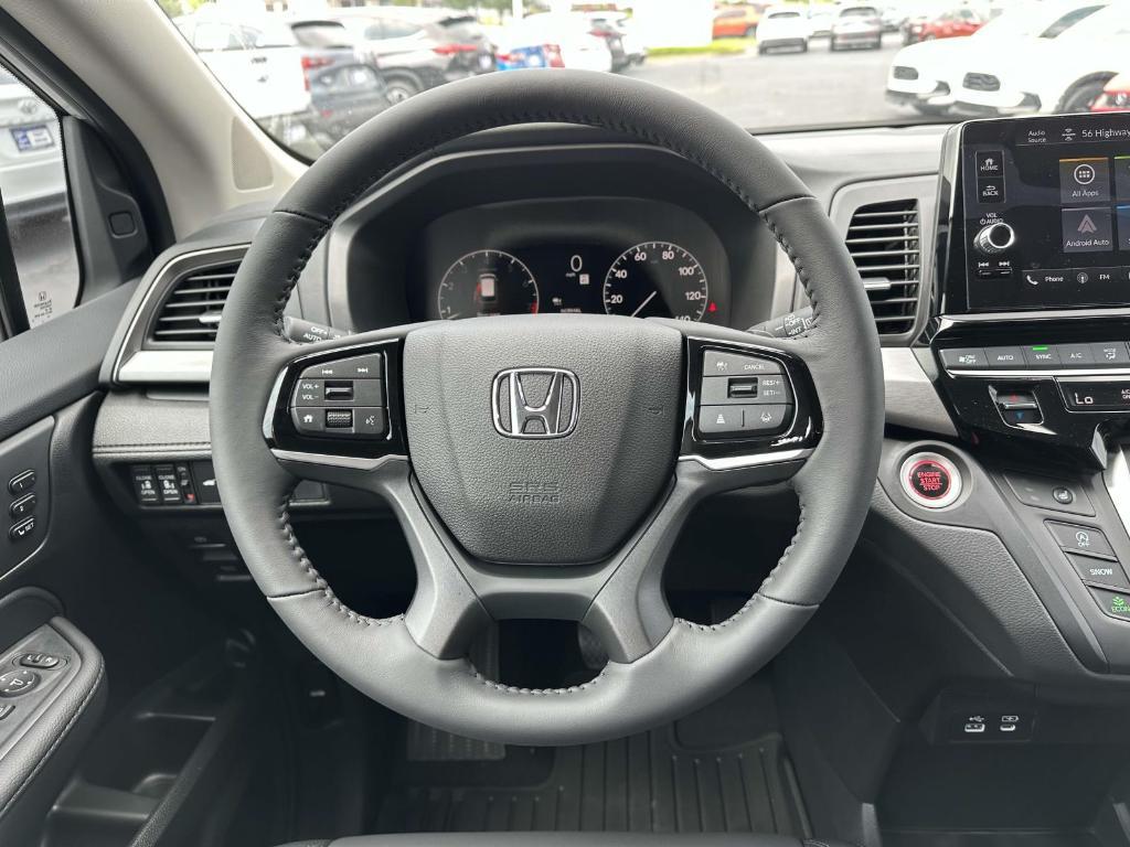 new 2025 Honda Odyssey car, priced at $44,125