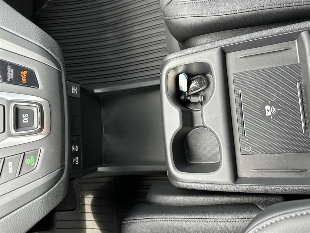 new 2025 Honda Odyssey car, priced at $42,360