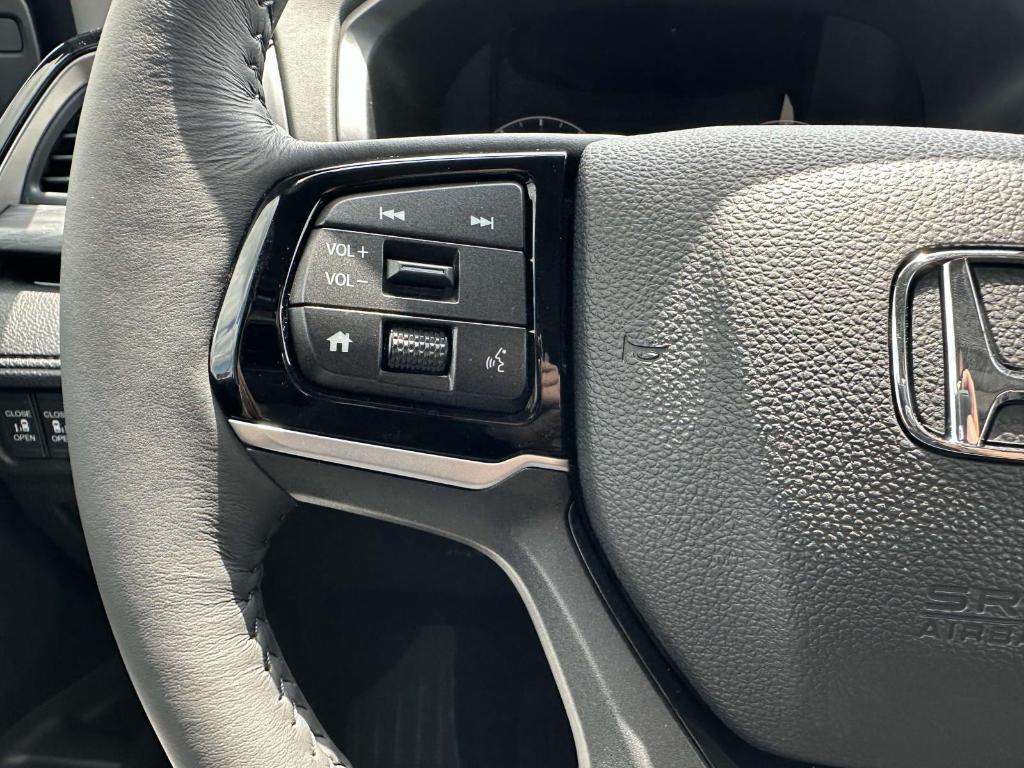 new 2025 Honda Odyssey car, priced at $53,085