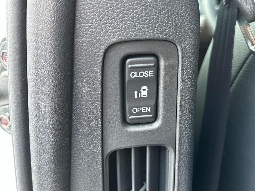 new 2025 Honda Odyssey car, priced at $53,085