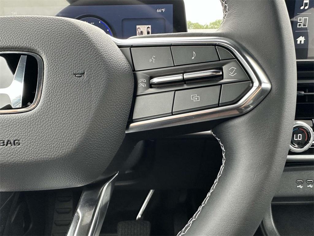 new 2025 Honda Prologue car, priced at $56,605