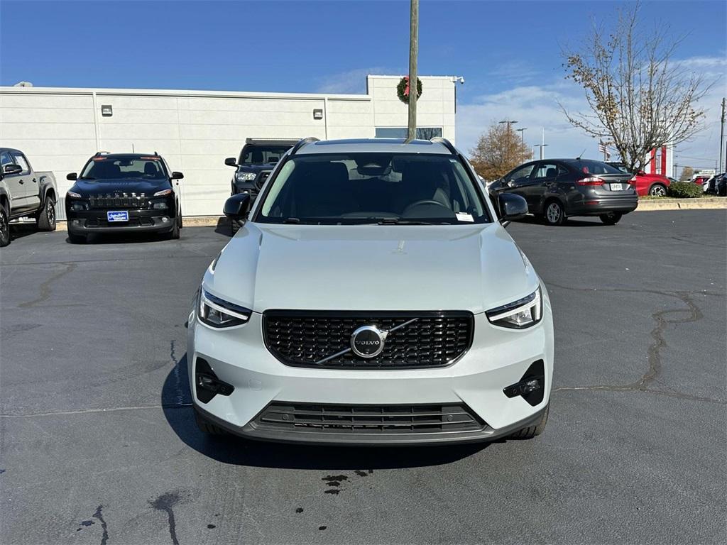 used 2024 Volvo XC40 car, priced at $33,483