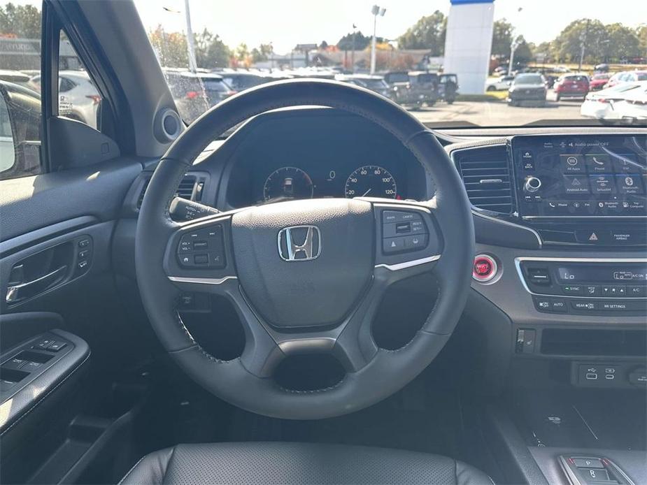 new 2025 Honda Ridgeline car, priced at $45,330