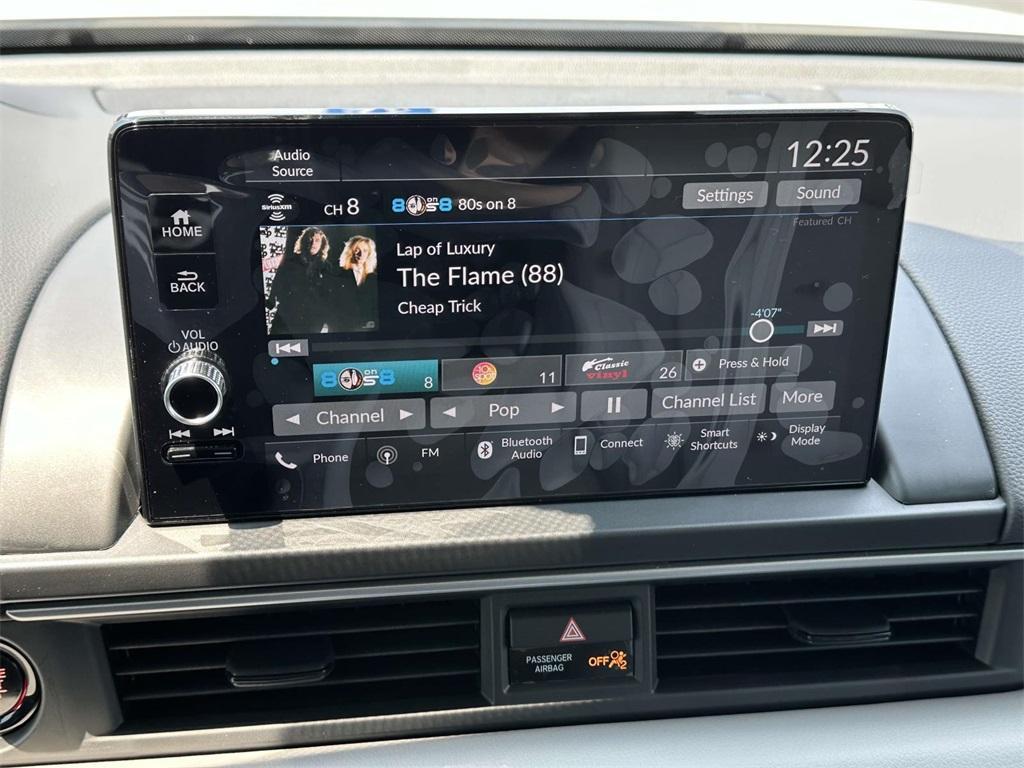 new 2025 Honda Pilot car, priced at $44,043