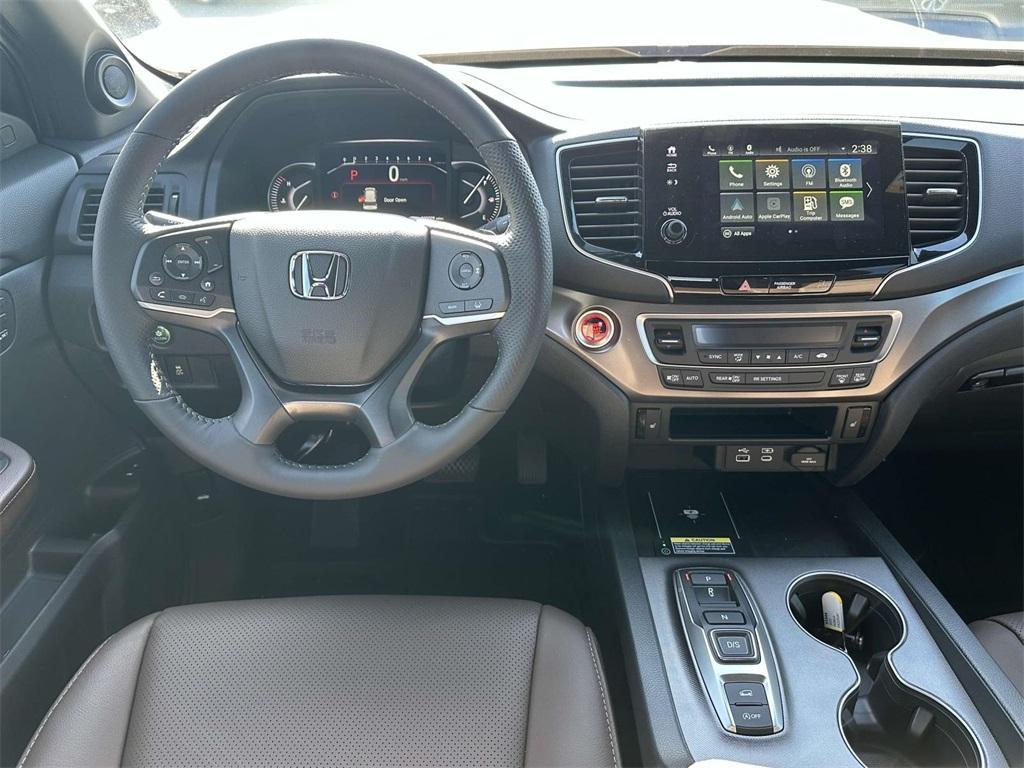 new 2025 Honda Passport car, priced at $43,025