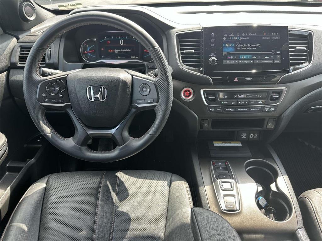 used 2022 Honda Pilot car, priced at $35,482