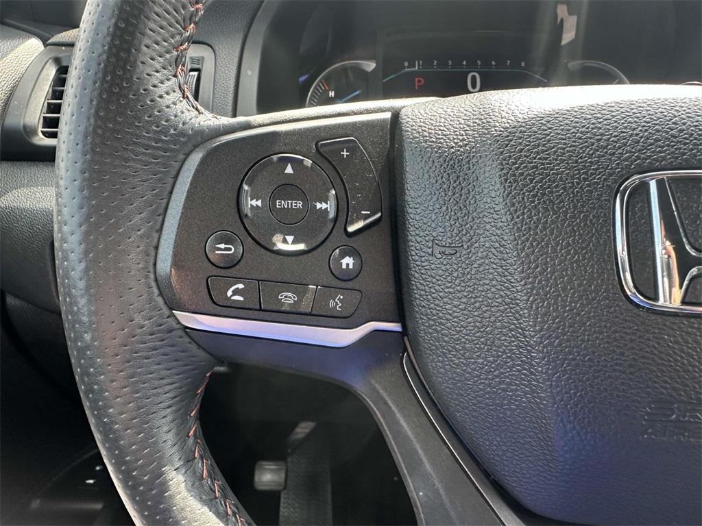 used 2022 Honda Pilot car, priced at $35,482