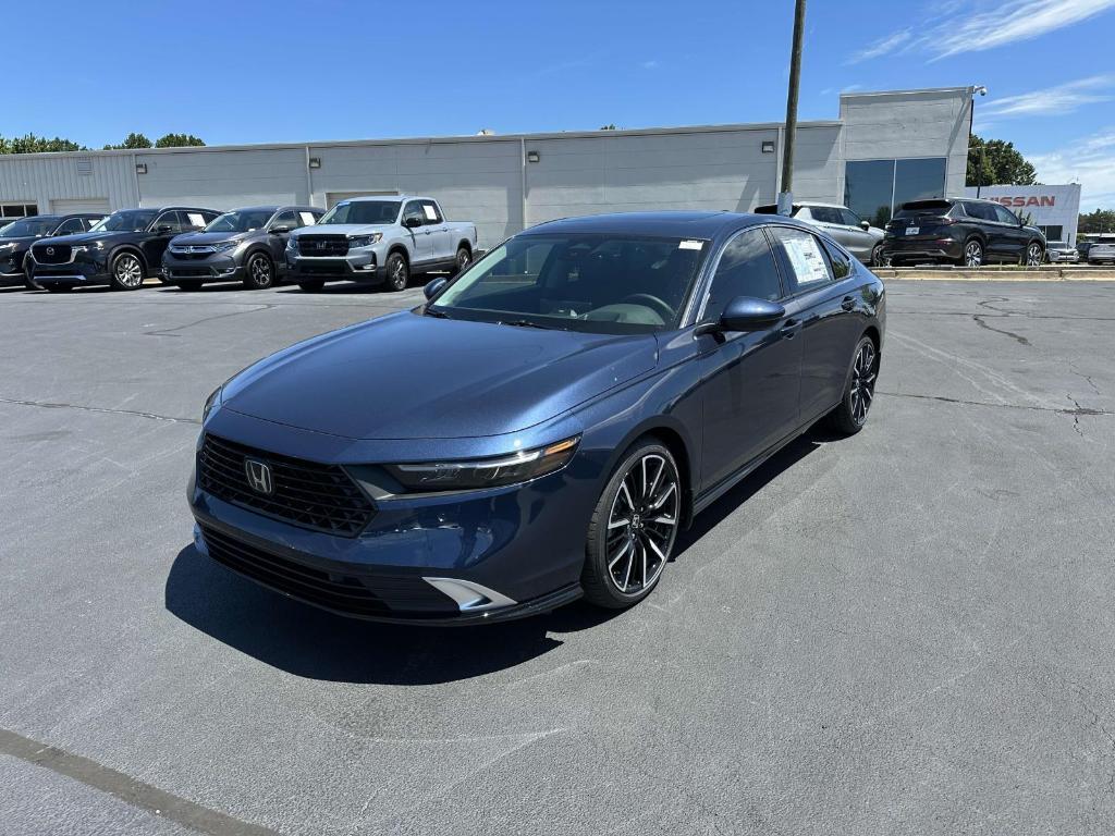 new 2025 Honda Accord Hybrid car, priced at $39,237