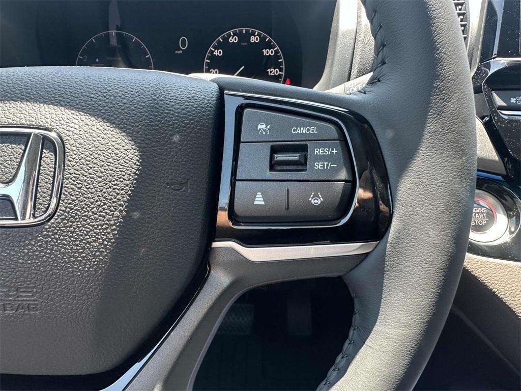 new 2025 Honda Odyssey car, priced at $48,815