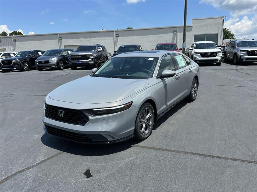 new 2025 Honda Accord Hybrid car, priced at $35,449