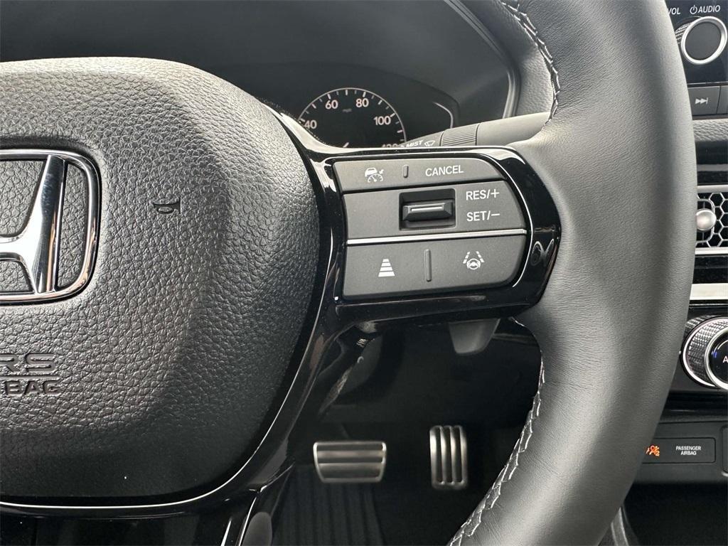 new 2025 Honda Civic Hybrid car, priced at $30,555