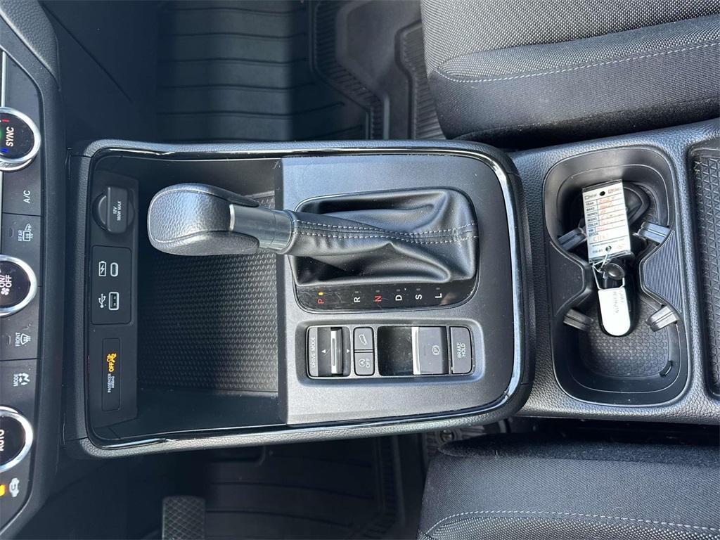 used 2024 Honda CR-V car, priced at $32,981