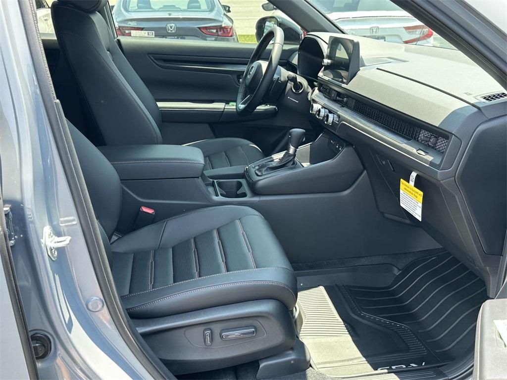 new 2026 Honda CR-V Hybrid car