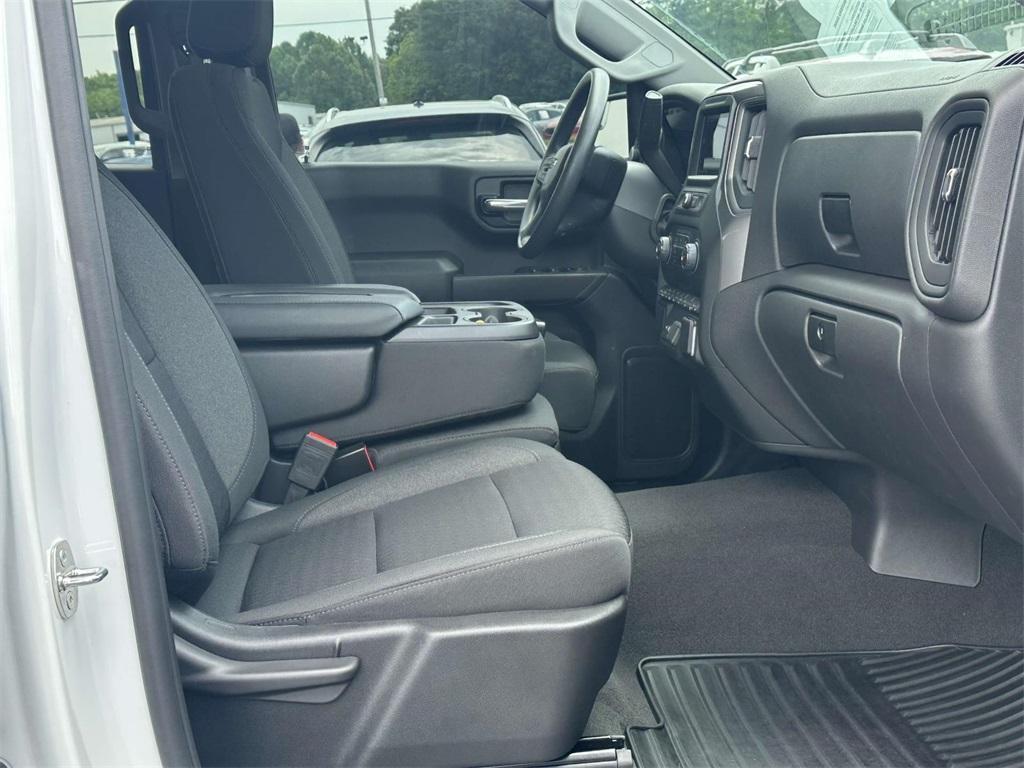 used 2024 Chevrolet Silverado 1500 car, priced at $43,985