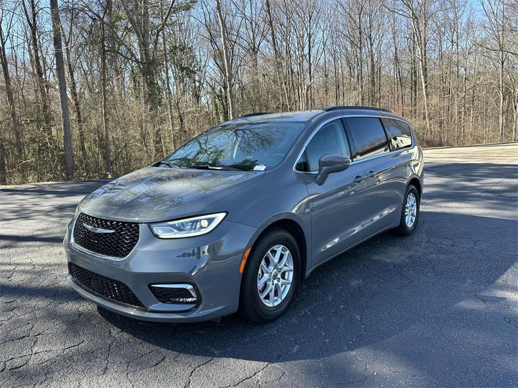 used 2022 Chrysler Pacifica car, priced at $20,782