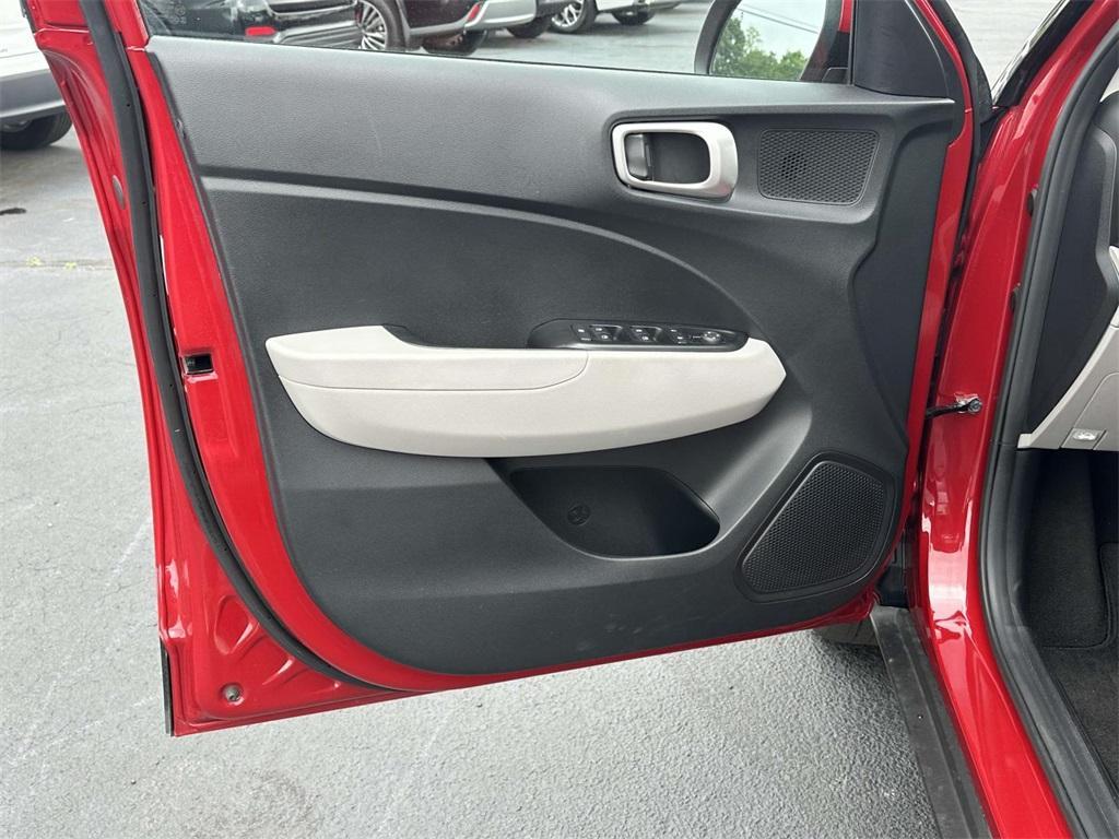 used 2023 Hyundai Venue car, priced at $18,785