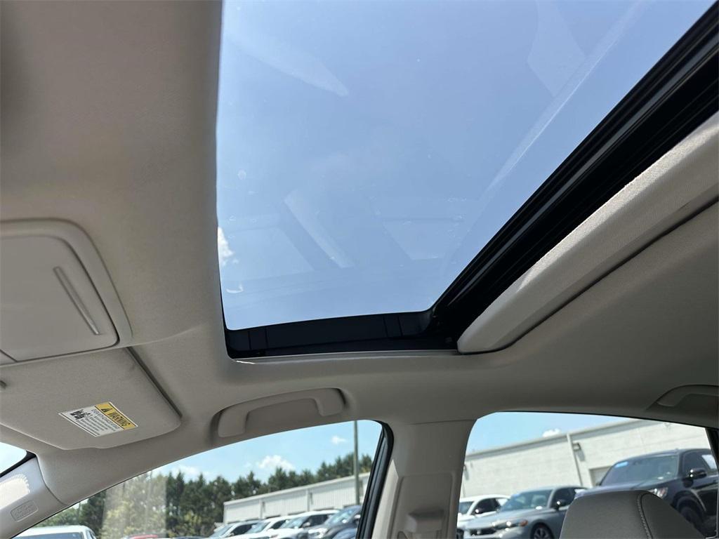 new 2025 Honda Accord car, priced at $30,989