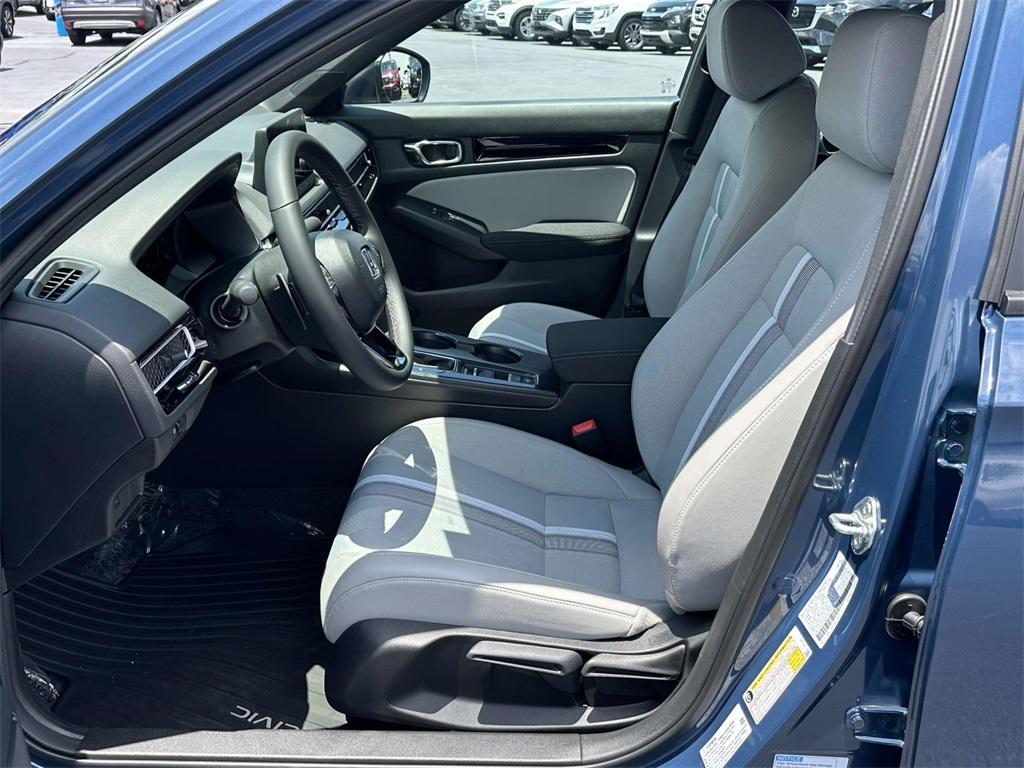 new 2025 Honda Civic Hybrid car, priced at $29,944