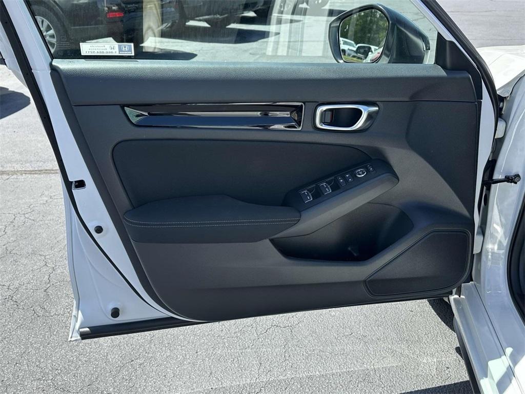 new 2025 Honda Civic Hybrid car, priced at $31,755