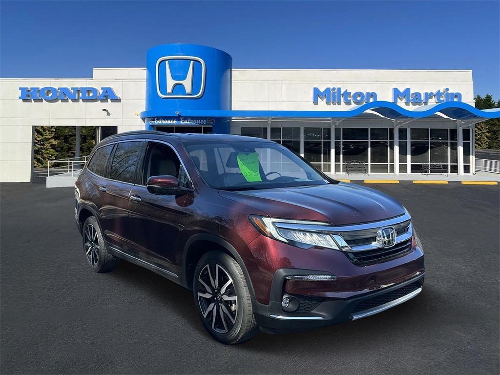 used 2022 Honda Pilot car, priced at $35,981