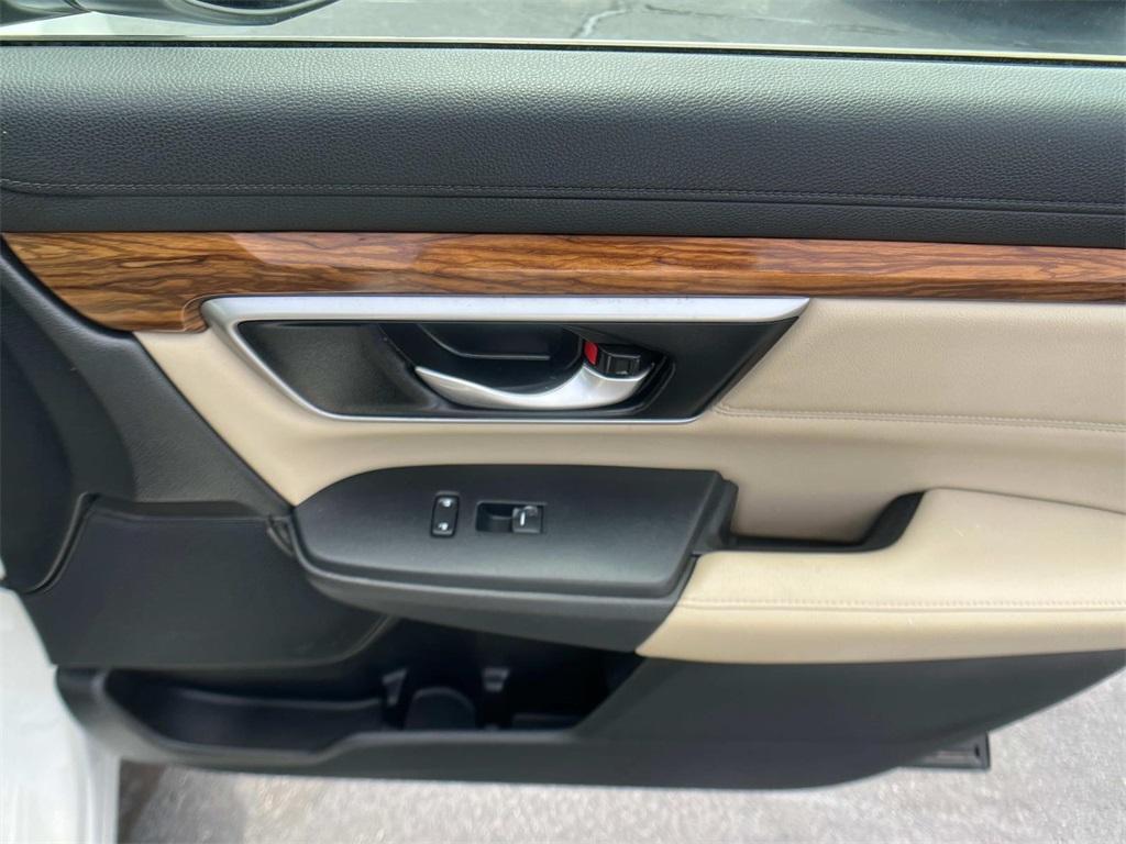 used 2020 Honda CR-V car, priced at $21,883