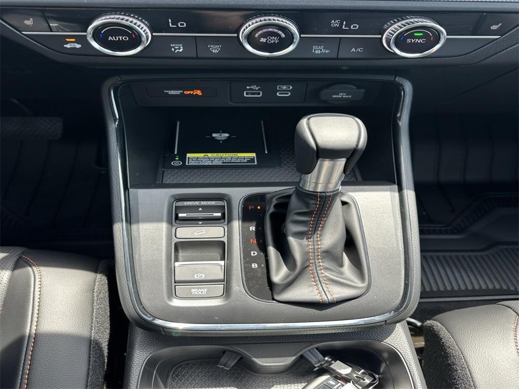 new 2025 Honda CR-V Hybrid car, priced at $38,315