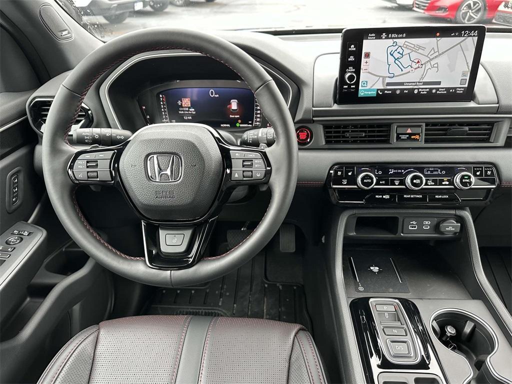 new 2025 Honda Pilot car, priced at $55,057