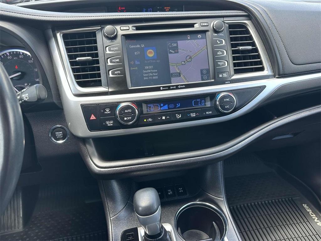 used 2018 Toyota Highlander car, priced at $25,482