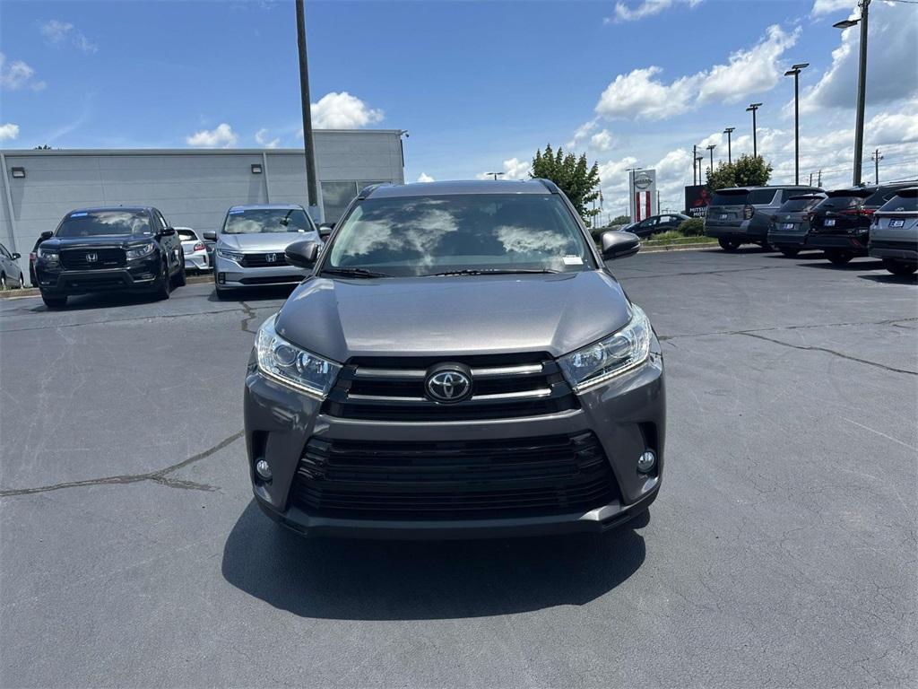 used 2018 Toyota Highlander car, priced at $25,482