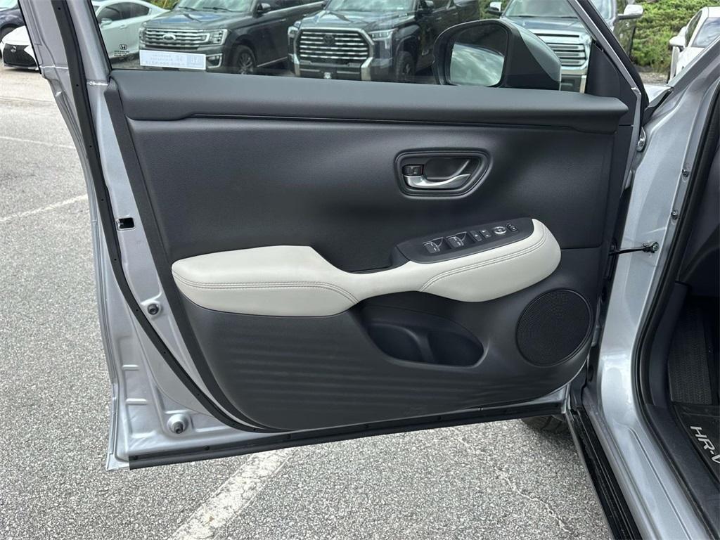 new 2026 Honda HR-V car